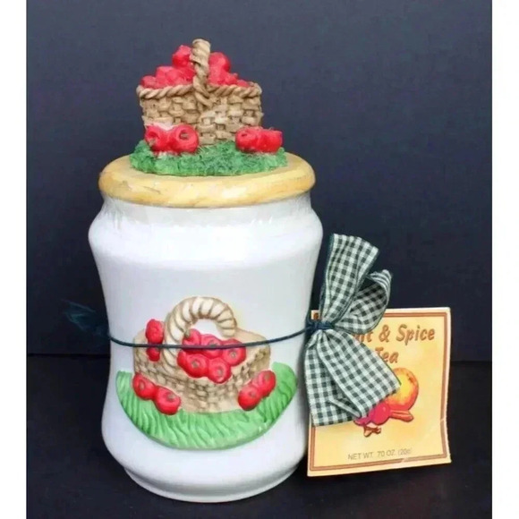 Tea Jar Other - SEALED Country Crocks Apples In A Basket TEA Spice Jar With Lid